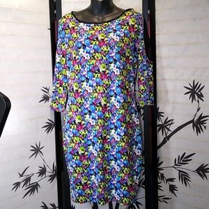 (4/$20)Yummy Plus size 1X Bodycon style dress with sheer